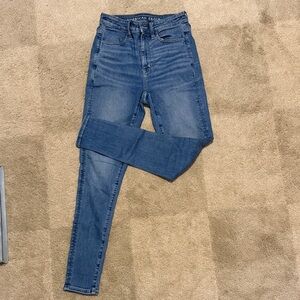 American Eagle Outfitters Skinny Jeans in Faded Blue Denim